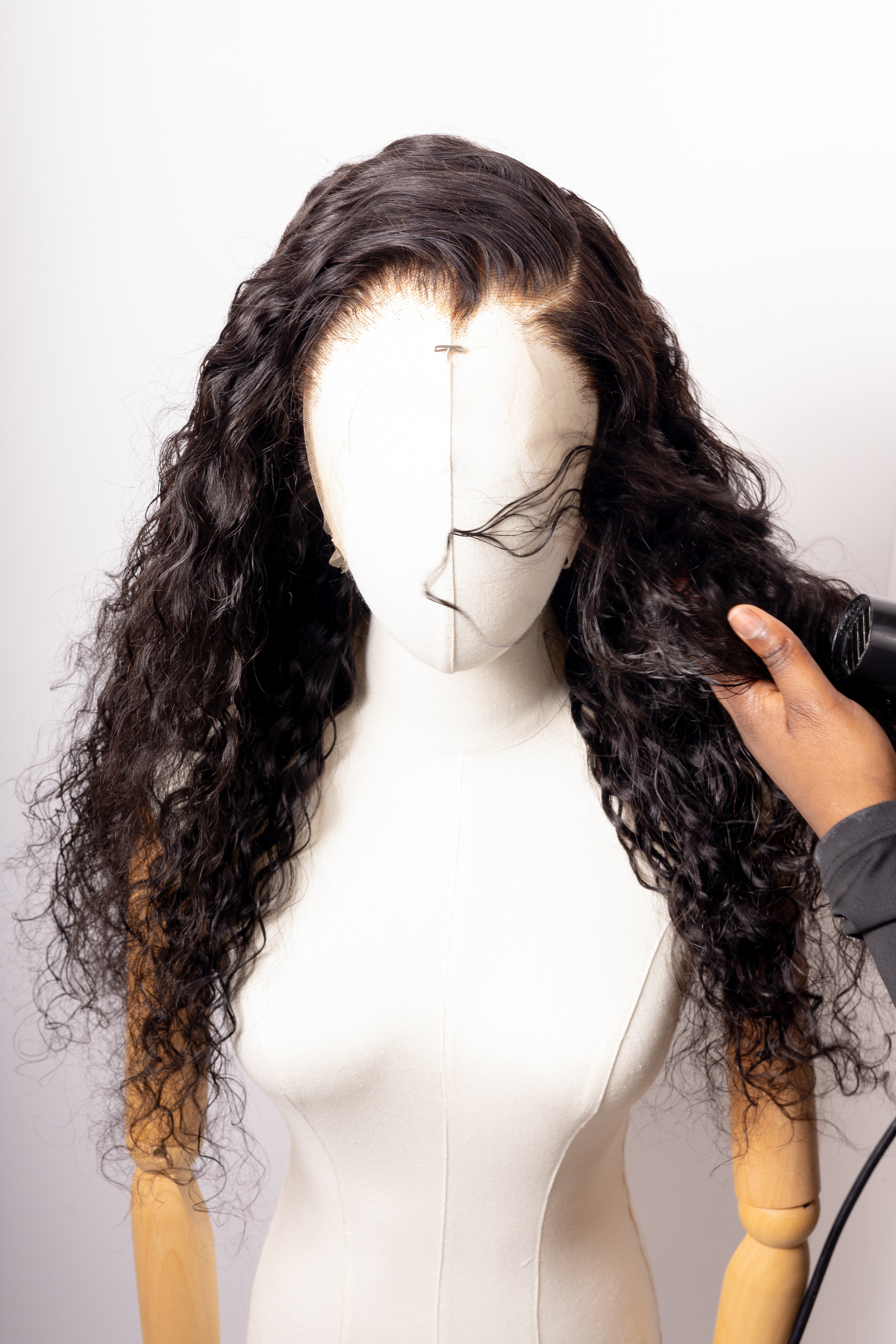 Bleached plucked and styled loosewave 13 x 6 HD 200% 26” available