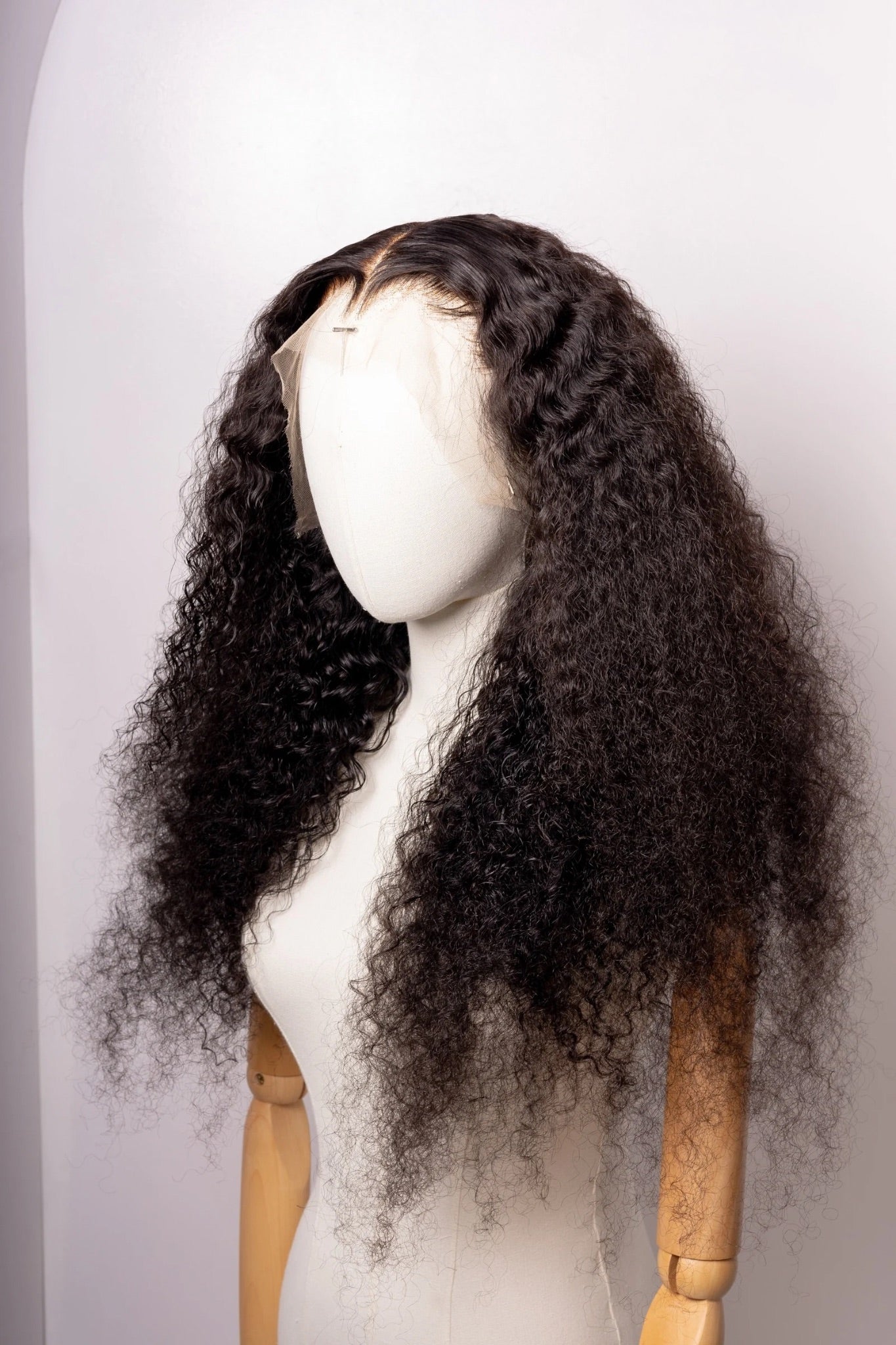 Bleached plucked and styled 26” waterwave 13 x 6 HD 200%