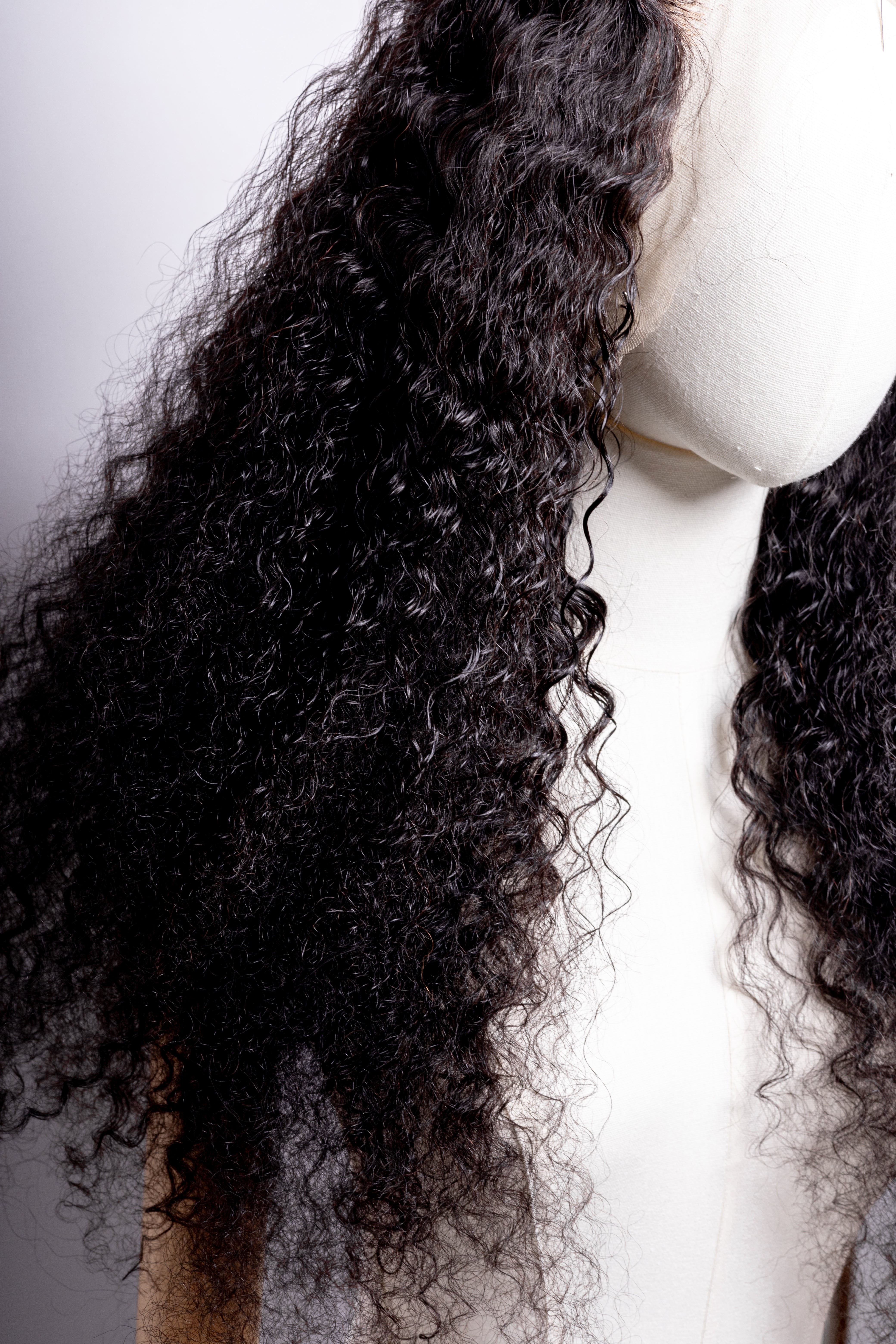 Glueless wigs