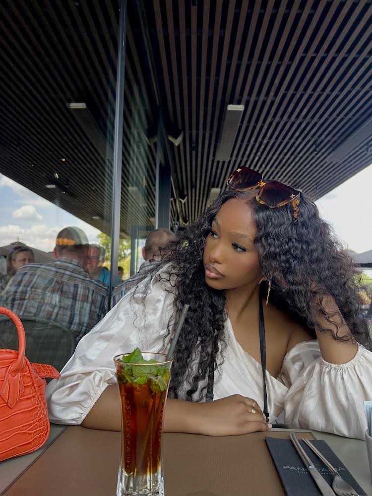 LOOSE WAVE CURLY FULL LACE WIG - 200% DENSITY